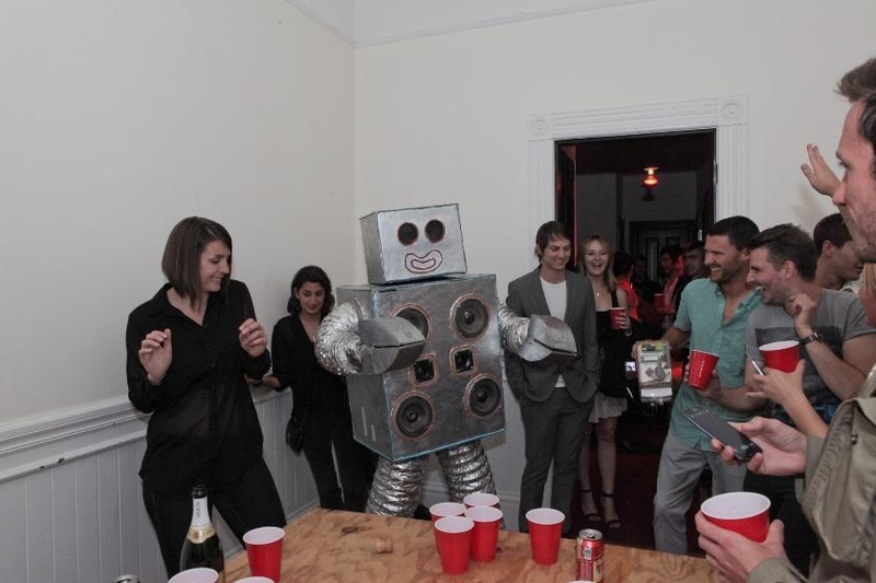 Illustration for article titled The Dancing Robot That Took Over San Francisco